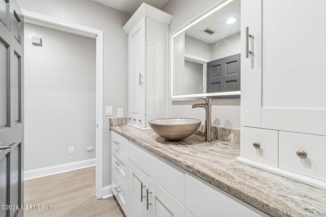 595 ABERDEEN Court, Orange Park, FL 32073