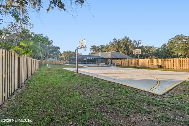 595 ABERDEEN Court, Orange Park, FL 32073