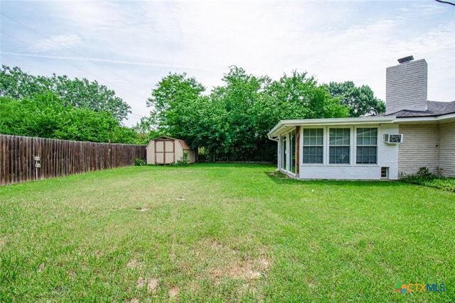 4512 Briar Cliff Road, Temple, TX 76502