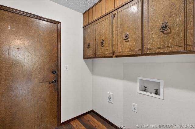113 Magnolia Avenue, Pryor, OK 74361