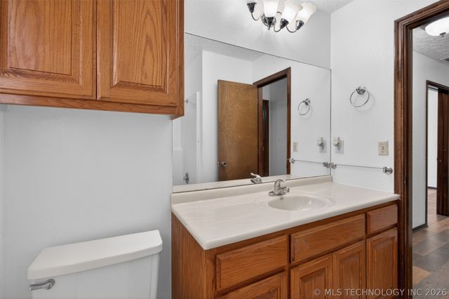 113 Magnolia Avenue, Pryor, OK 74361
