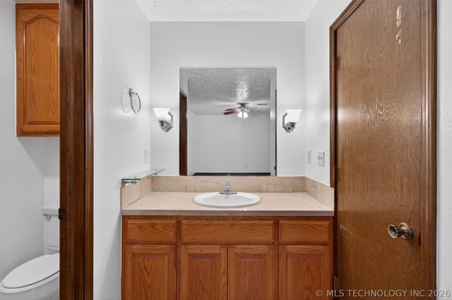 113 Magnolia Avenue, Pryor, OK 74361
