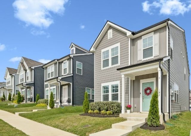 182 Oasis Dr, La Vergne, TN 37086