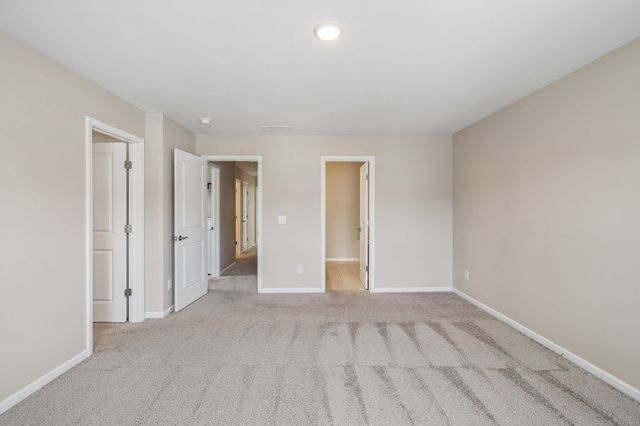 182 Oasis Dr, La Vergne, TN 37086