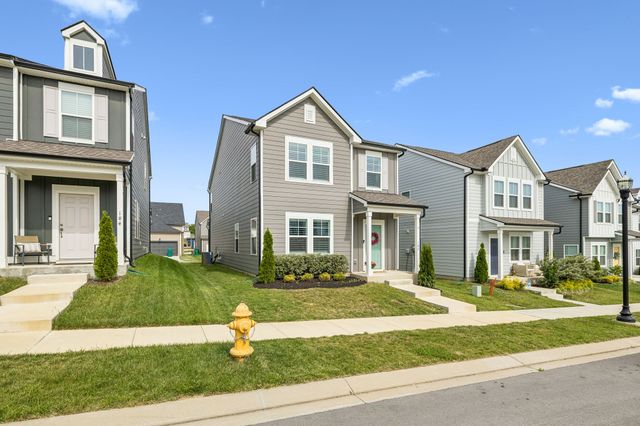 182 Oasis Dr, La Vergne, TN 37086