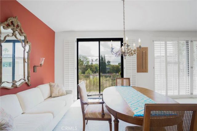 4454 Ventura Canyon 105, Sherman Oaks, CA 91423
