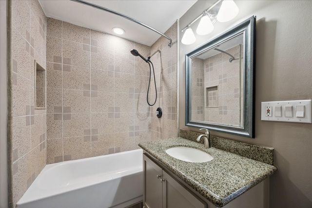 1136 Oak Tree Drive, Houston, TX 77055