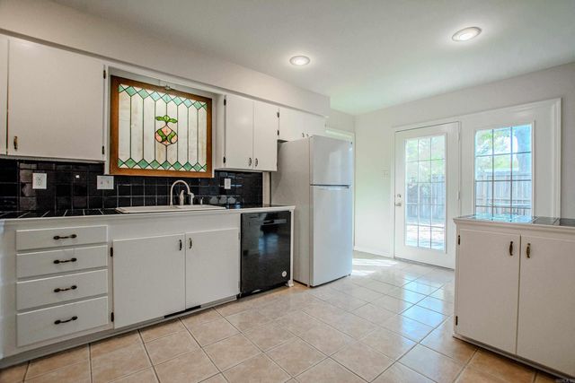 524 E North Street, Benton, AR 72015