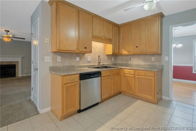 2451 Canford Lane, Fayetteville, NC 28304