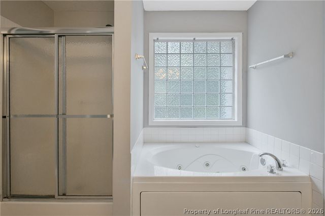 2451 Canford Lane, Fayetteville, NC 28304
