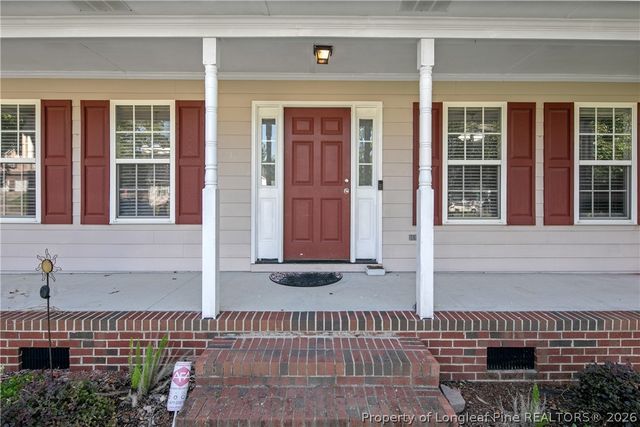 2451 Canford Lane, Fayetteville, NC 28304