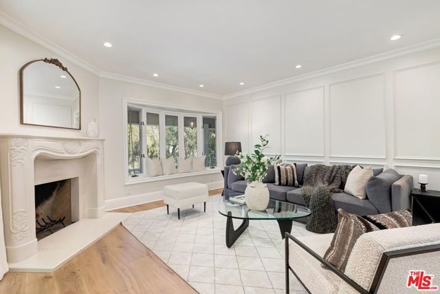 4045 Davana Road, Sherman Oaks, CA 91423