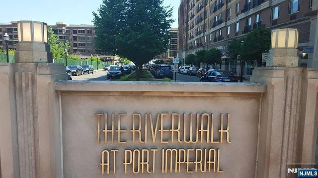 22 Ave At Port Imperial 323, West New York, NJ 07093
