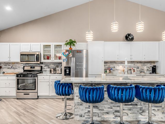 1811 Cumberland Drive, Plainfield, IL 60586