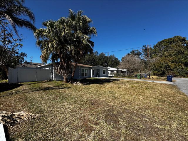 6914 N OLA AVENUE, Tampa, FL 33604