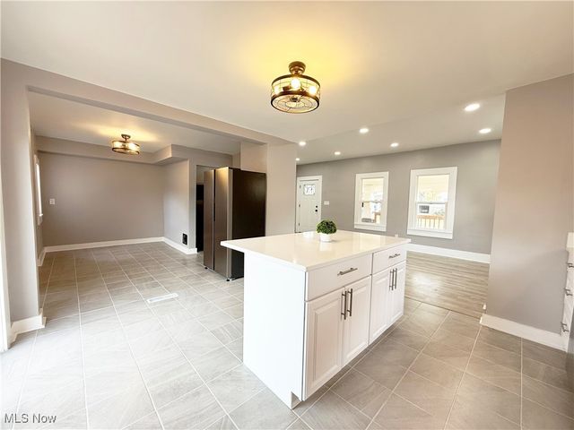 1859 E 33rd Street, Lorain, OH 44055