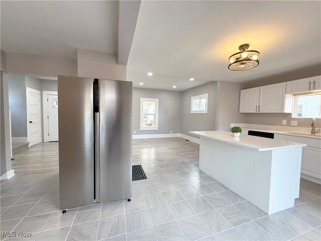 1859 E 33rd Street, Lorain, OH 44055