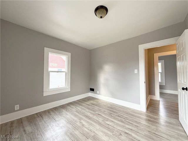 1859 E 33rd Street, Lorain, OH 44055