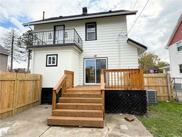 1859 E 33rd Street, Lorain, OH 44055