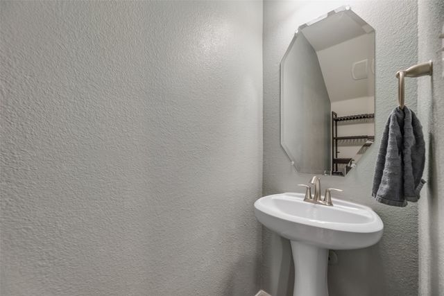 317 Waterton Drive, Anna, TX 75409