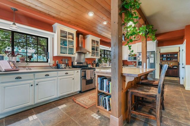 6640 Railroad Flat Rd, Mountain Ranch, CA 95246