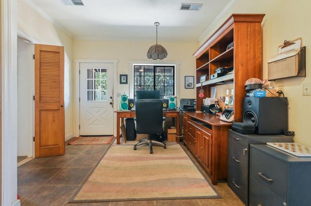 6640 Railroad Flat Rd, Mountain Ranch, CA 95246