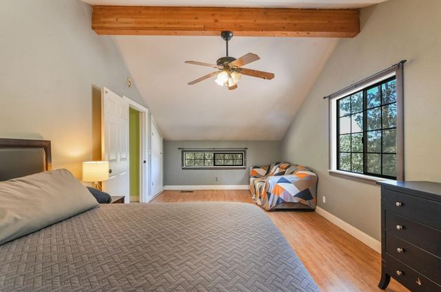 6640 Railroad Flat Rd, Mountain Ranch, CA 95246