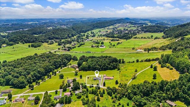 164 Ramsey Drive, Gray, TN 37615