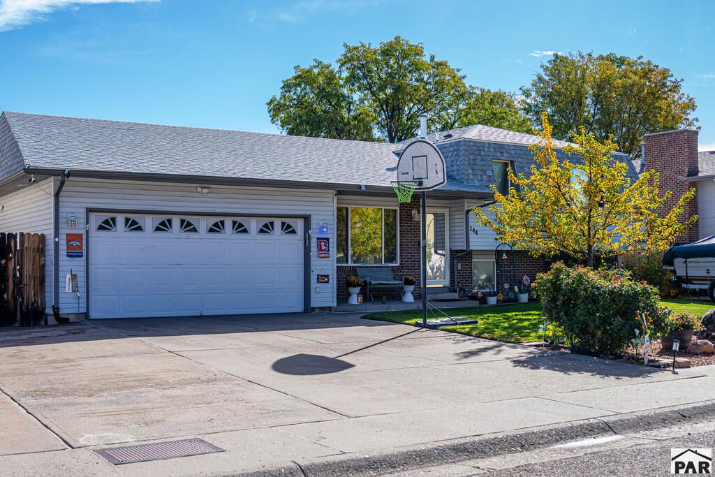 144 Regency Blvd, Pueblo, CO 81005