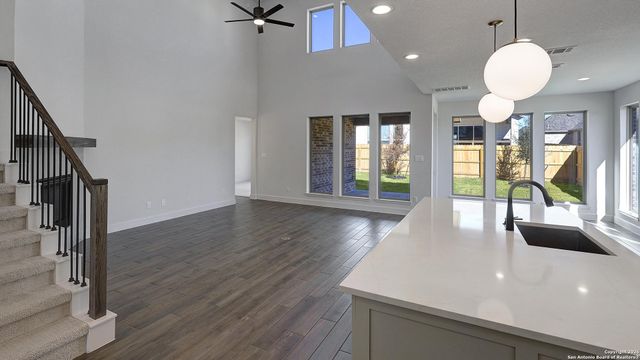 113 Brown Swiss Ridge, Boerne, TX 78006