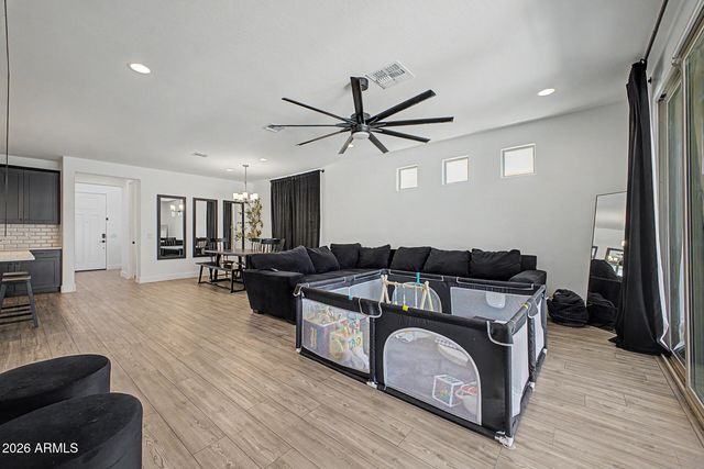 20979 W Palm Lane, Buckeye, AZ 85396