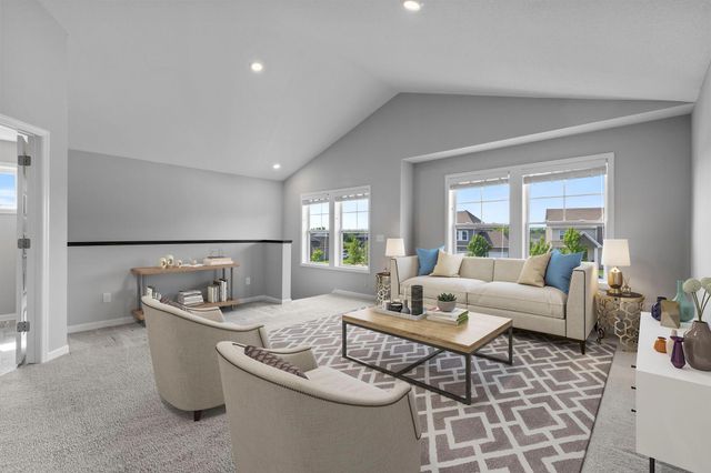 9188 Maas Circle, Minnetrista, MN 55375