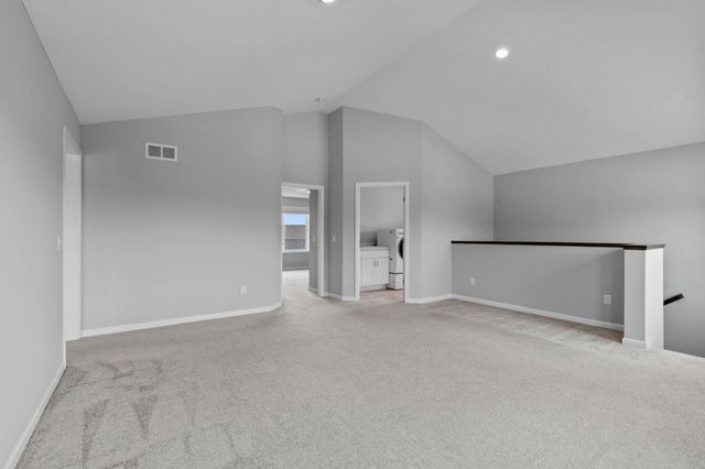 9188 Maas Circle, Minnetrista, MN 55375
