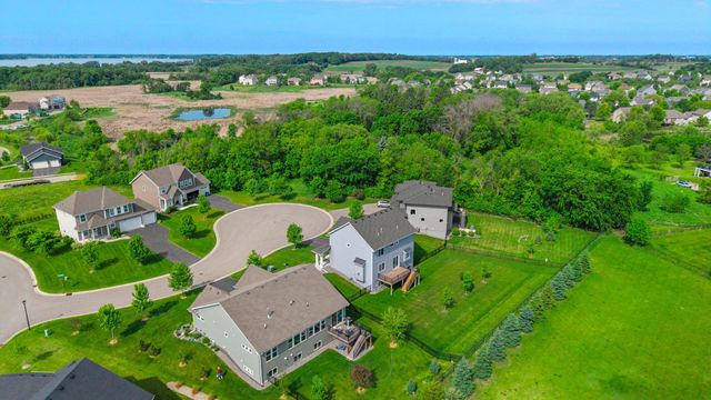 9188 Maas Circle, Minnetrista, MN 55375