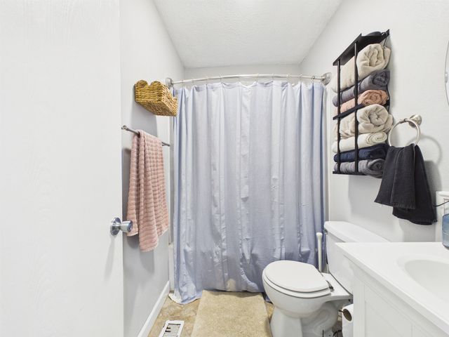 1623 Township Road 158, Chesapeake, OH 45619
