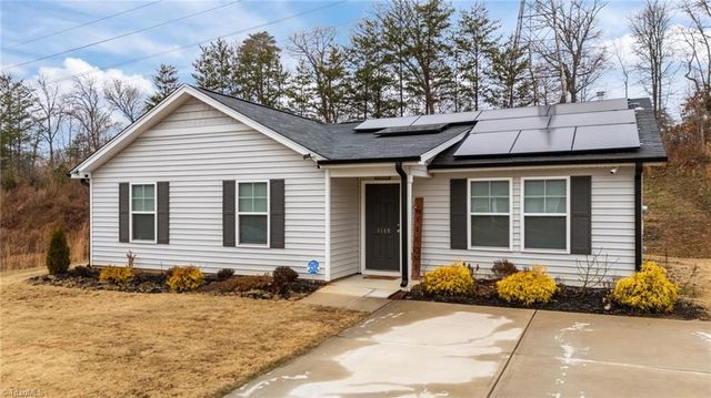 3149 Misty Ridge Drive, Winston-salem, NC 27107