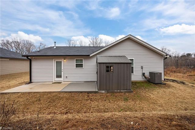 3149 Misty Ridge Drive, Winston-salem, NC 27107