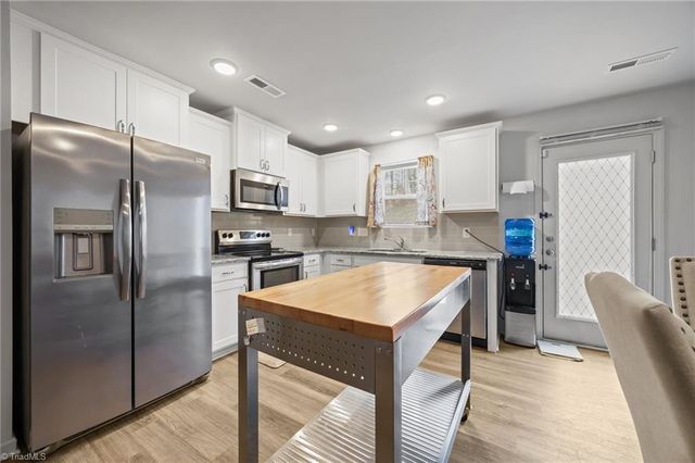 3149 Misty Ridge Drive, Winston-salem, NC 27107