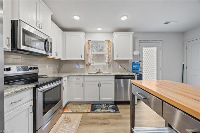 3149 Misty Ridge Drive, Winston-salem, NC 27107