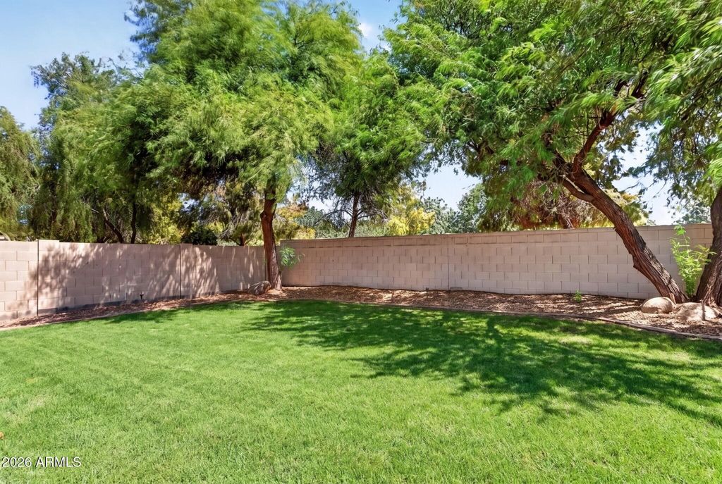 21073 N SANSOM Drive, Maricopa, AZ 85138 — photo 2