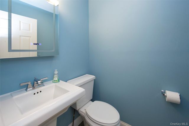 9 Nicole Lane, Wingdale, NY 12594