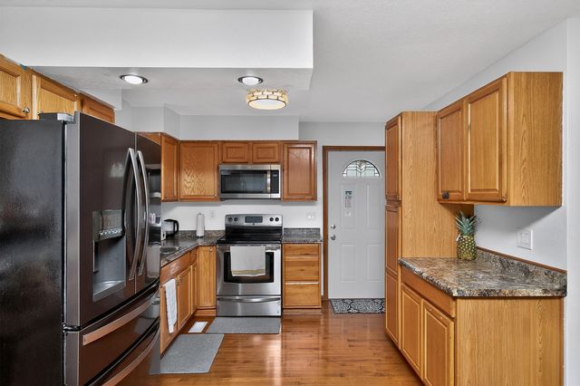 2101 Lyon Street, Des Moines, IA 50317