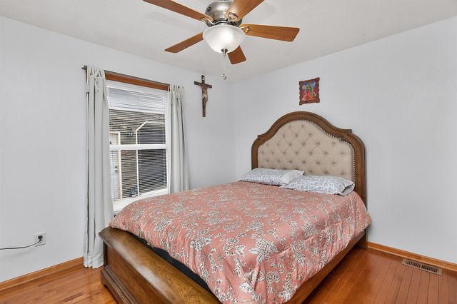 2101 Lyon Street, Des Moines, IA 50317