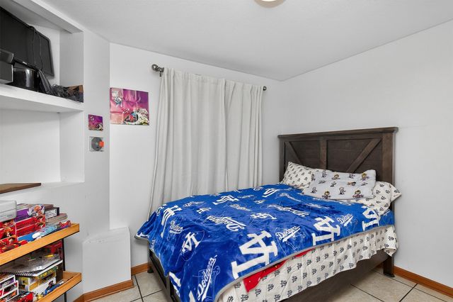 2101 Lyon Street, Des Moines, IA 50317