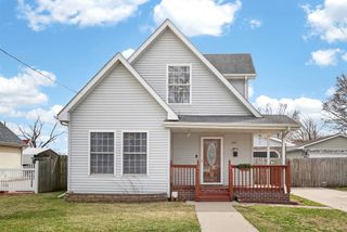 2101 Lyon Street, Des Moines, IA 50317