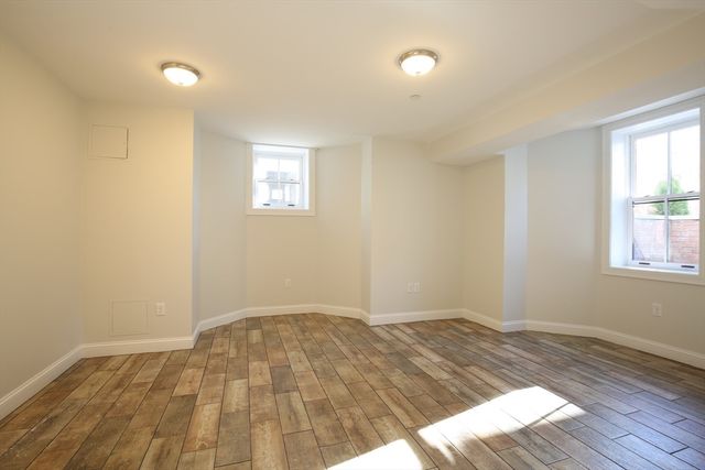 19 Lincoln Ave 19, Somerville, MA 02145