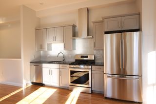 19 Lincoln Ave 19, Somerville, MA 02145