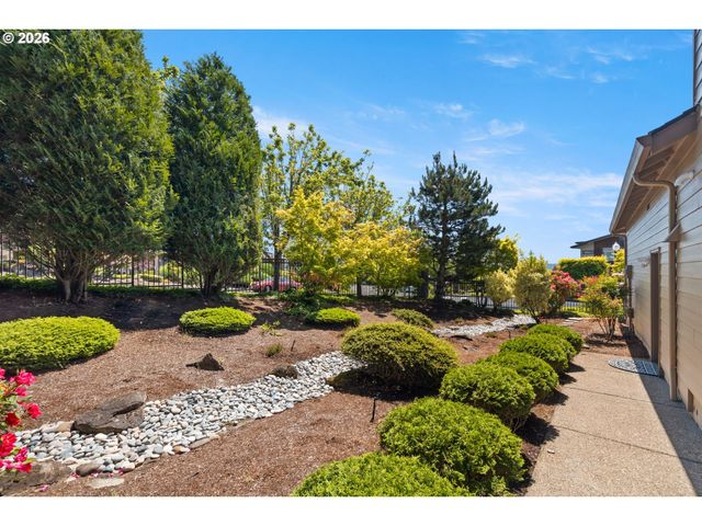 7720 Se 16TH Cir, Vancouver, WA 98664