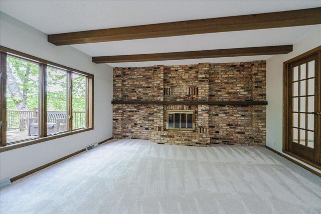 1473 Lake Park Circle, Eagan, MN 55122