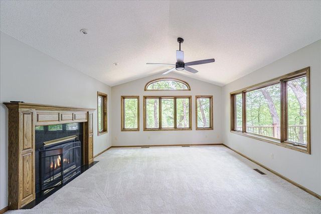1473 Lake Park Circle, Eagan, MN 55122